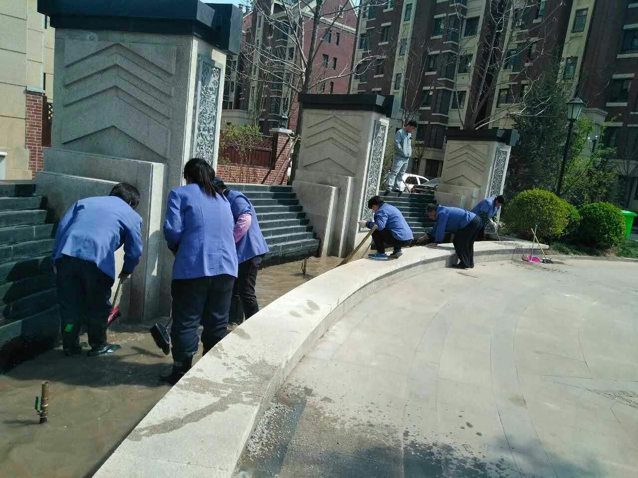 天元区广场保洁